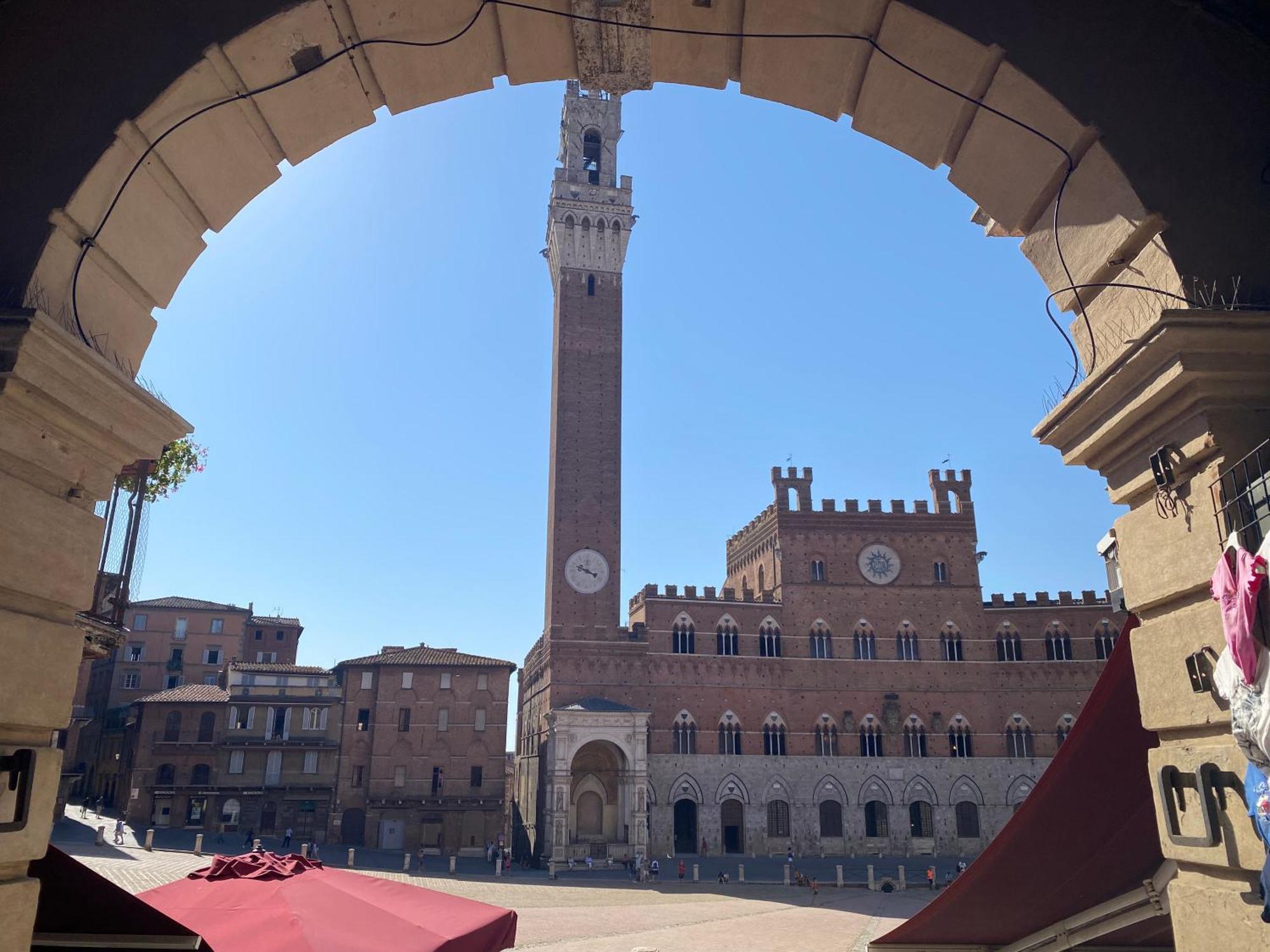 Loft Vicolo Di Vallepiatta 2 Min Piazza Del Campo Con Parcheggio Siena Exterior foto
